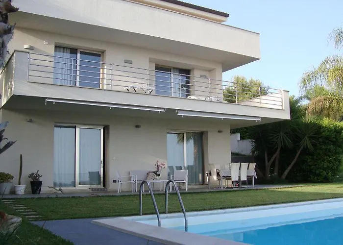 Apartament In Con Piscina